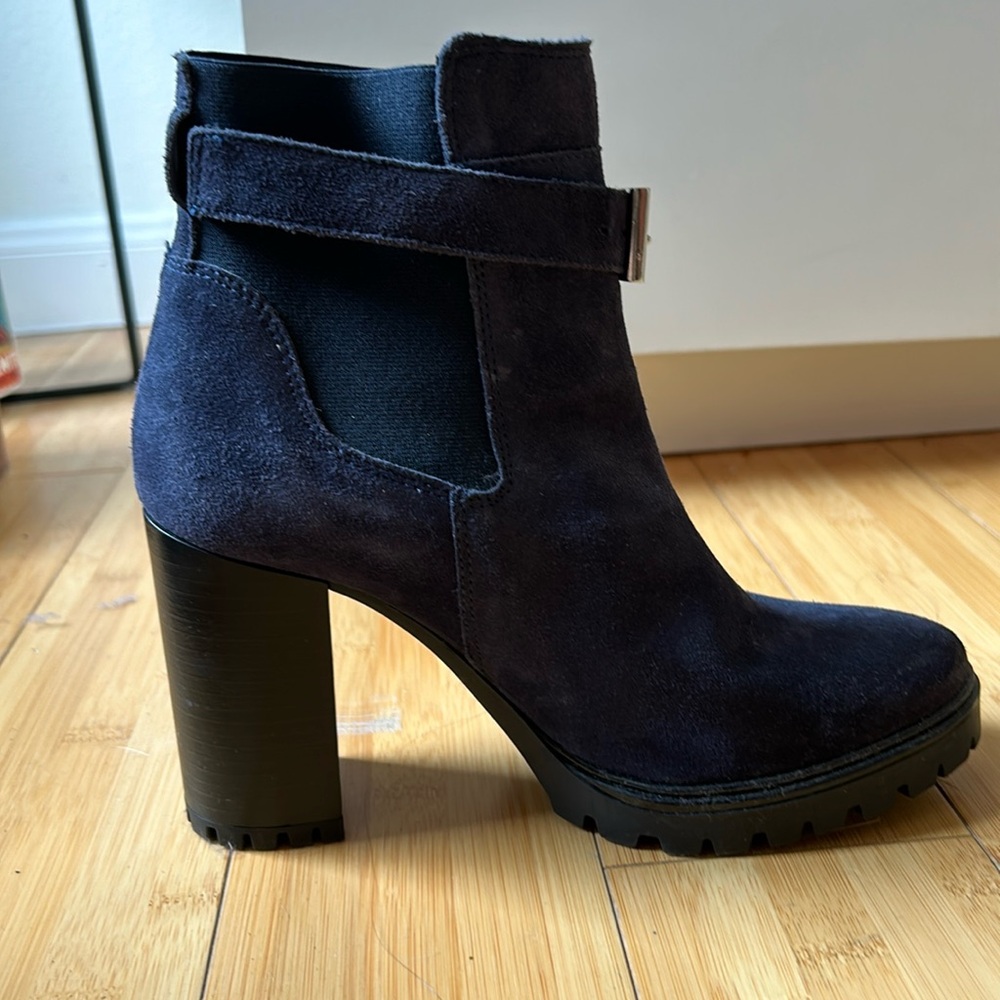 Navy suede booties size 36/ 5.5